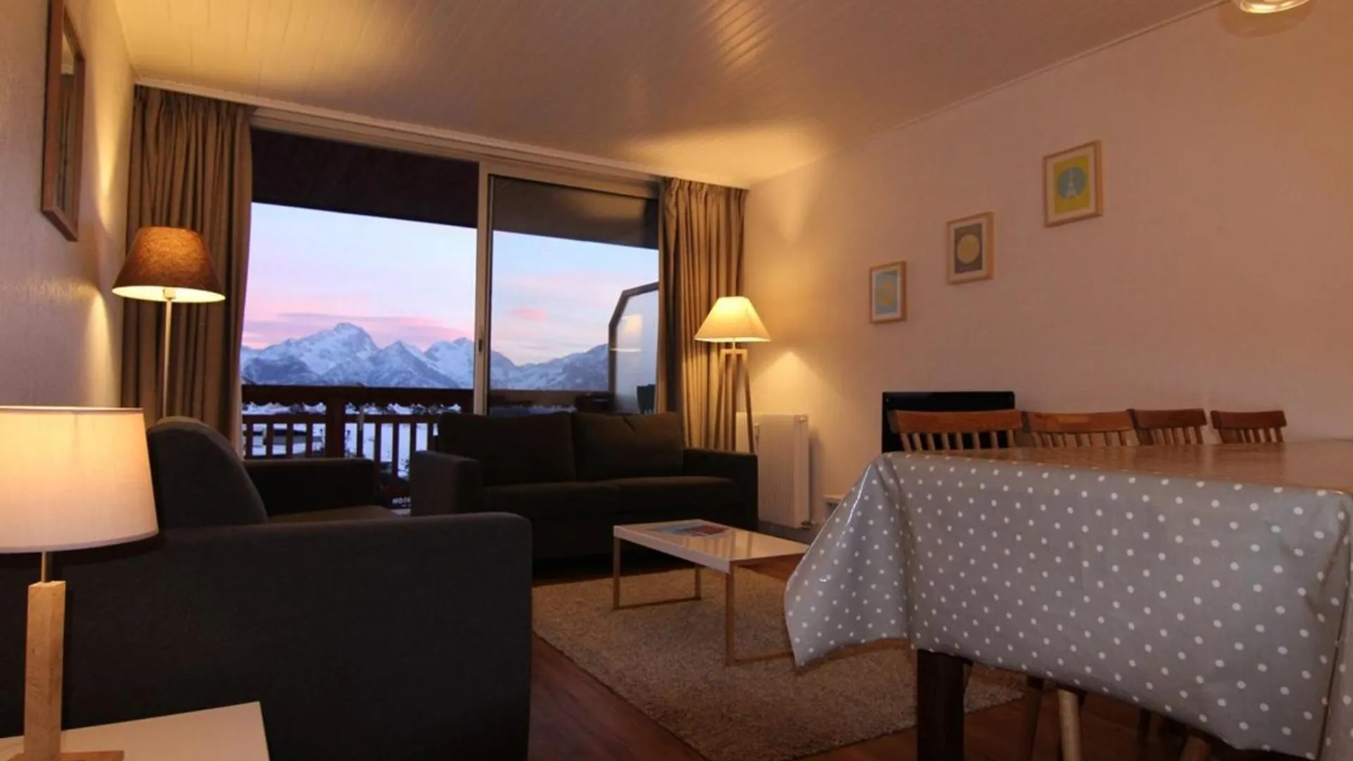公寓 Appartement Confortable 8 Pers Avec Balcon, Garage Ferme Et Retour Ski - L'Alpe D'Huez - Fr-1-405-131